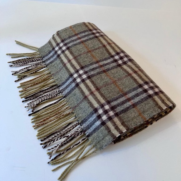 Burberry Cashmere Blend Scarf - Picture 1 of 9